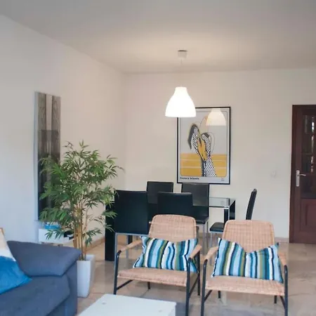 Localizacion Inmejorable Con Garaje Incluido Apartamento